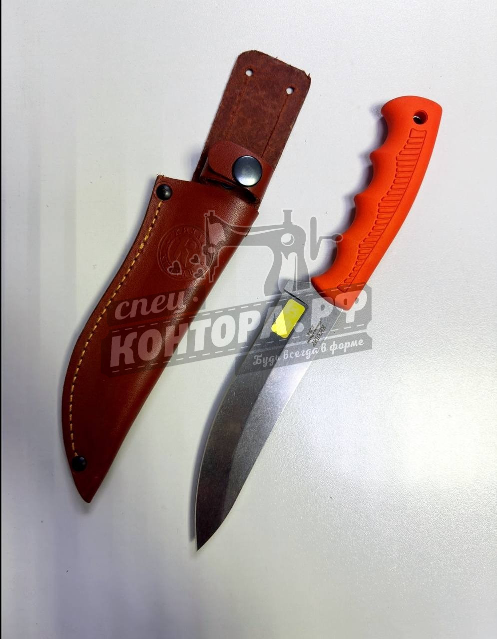 Нож "Караколь" Кизляр (AuS-8, 015308) оранж.