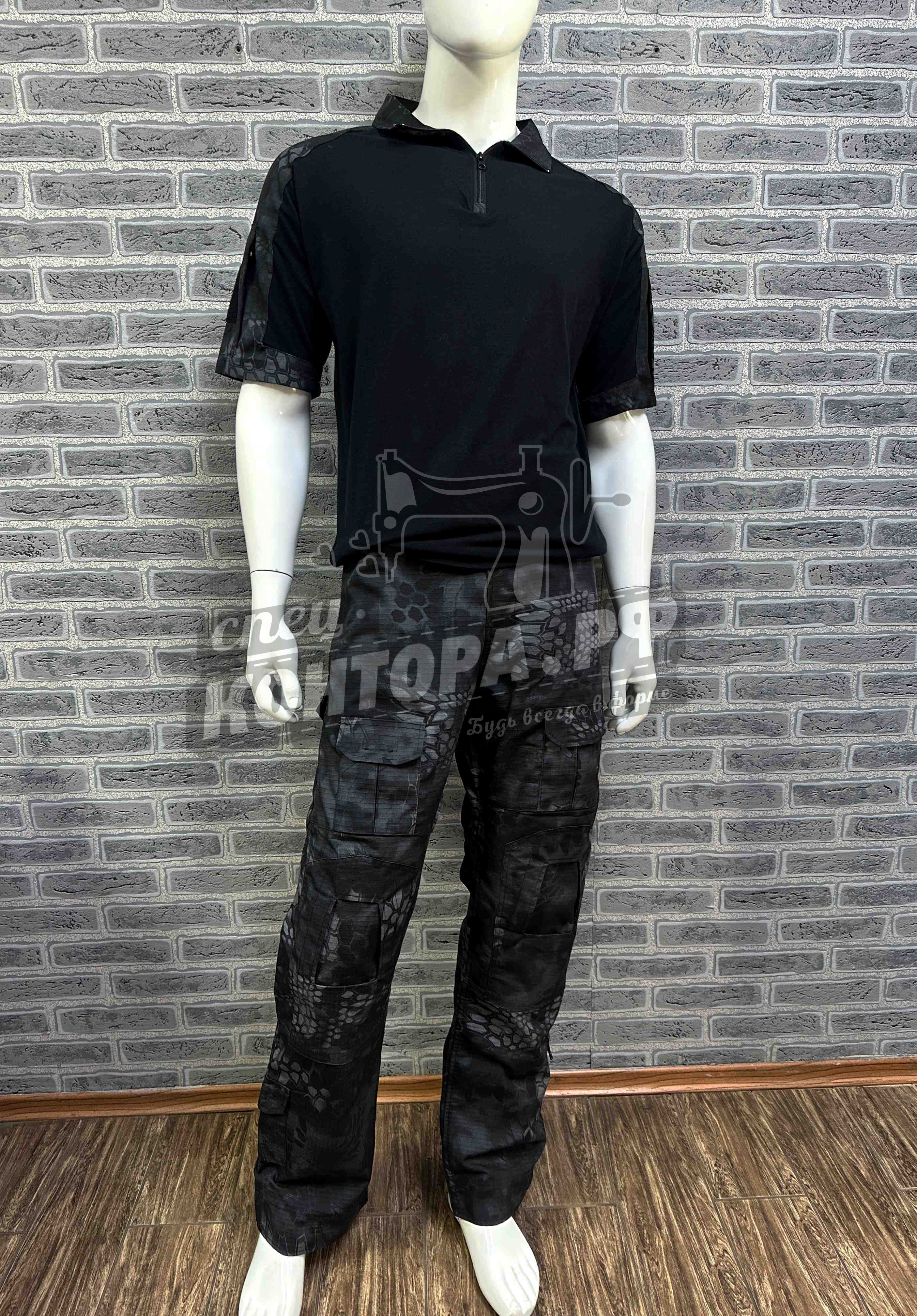 Костюм тактический к/р чёрный питон р.S  с наколенником (Outdoor,Body Suit,Large,Esdy)